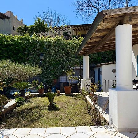 ליפארי Villa 'A Pisa מראה חיצוני תמונה